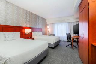 Courtyard by Marriott Dallas Arlington South - Arlington - 4
