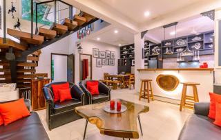 Casa De leo by Horizon Stays - 0