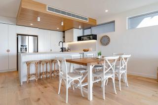 Beachfront Escape at Beach Life with Ocean Views - Alexandra Headland - 7