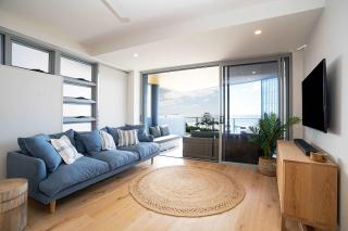 Beachfront Escape at Beach Life with Ocean Views - Alexandra Headland - 4