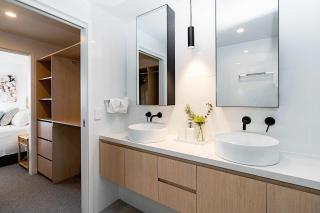 Beachfront Escape at Beach Life with Ocean Views - Alexandra Headland - 3