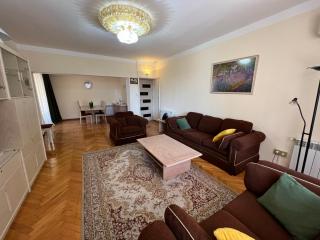 Promenade 2 BDR Apartment - Baku - 3
