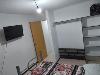 Renta de Habitaciones en muy buena ubicación - San Juan Xilotzingo - 4