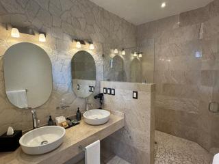 Porta Paradiso ValQuirico, Albergo Boutique - Santeagueda - 1