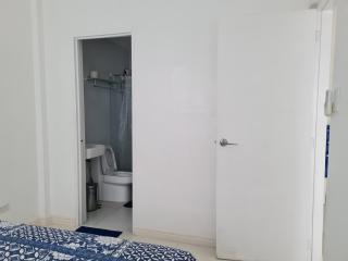 Blu Serenity Villas & Hotel by SMS Hospitality - Los Baños - 3