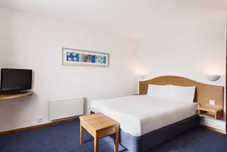 Days Inn by Wyndham Telford Ironbridge - 9