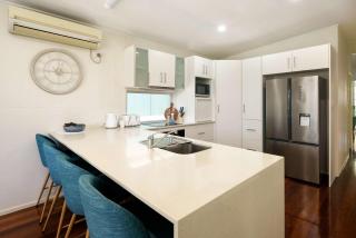 Moffat Beach Magic Family and Pet Friendly Oasis - 2