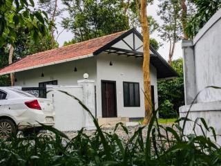 Meghamalhar Den - Mananthavady - 0