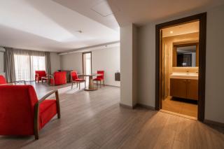 InterContinental Mzaar Lebanon Mountain Resort & Spa by IHG - Kfardebian - 2
