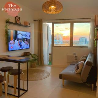1 Bedroom Penthouse 3BEDS Sunset & City lights with big balcony FREE ACCESS to all amenities - Manila - 0
