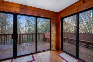 Peaceful Living Minutes from Blue Ridge hot tub pool table - Blue Ridge - 4