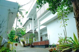 Bougain Villa Service Villa - - 6