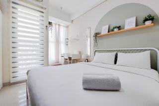 Simply and Cozy Living Studio Transpark Bintaro Apartment By Travelio - 0