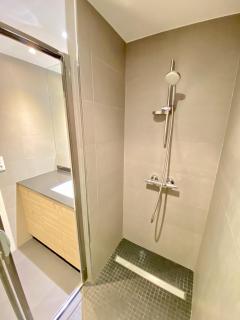 Elegant studio MEN5335 - 1