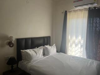 Your Place Home Stay - Jhājra - 0