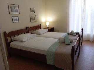 ROOM 2 single beds 5' from metro - 0
