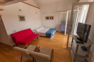 Apartments Cobra - Tučepi - 8