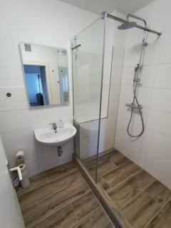 Comfortable Apartment with balcony - 5