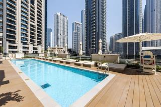 Elegant Apartment Walk to Burj Khalifa & Dubai Mall - 4