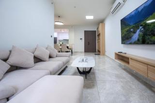 The Peak Midtown - Gorgeous Riverside - Ho Chi Minh - 3