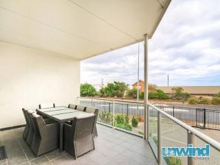 Block Escape - Ocean View Apartment No 1 - Victor Harbor - 9