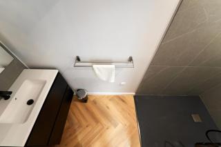 Le Nid Suspendu-insolite-GARAGE-wifi-Clim - Toulon - 4