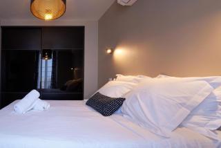 Le Nid Suspendu-insolite-GARAGE-wifi-Clim - Toulon - 2