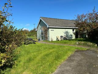 Cowslip Cottage at Sound Healing Retreat Centre - Cardigan - 0
