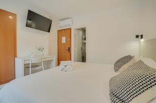 Hotel y Apartamento Moli de Mar - Check-in 24 Horas - 2