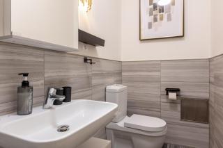 Tichý apartmán v centru města u metra s balkónem a parkováním - Prague - 1