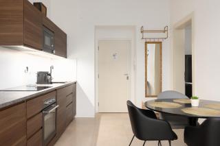 Tichý apartmán v centru města u metra s balkónem a parkováním - Prague - 2