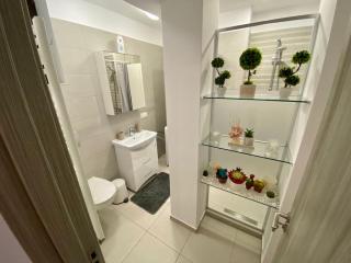 Cozy Central Apartment with 2 rooms - 9