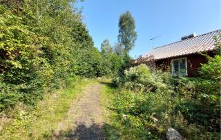 4 Bedroom Cozy Apartment In Höör - Höör - 1