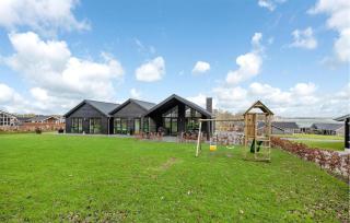 4 Bedroom Beautiful Home In Haderslev - Haderslev - 1