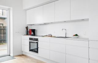 Awesome Apartment In Allinge With Wifi - Allinge - 4
