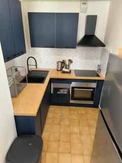 4 - 6 personnes Nîmes centre - Clim - terrasse - wifi - Nimes - 2