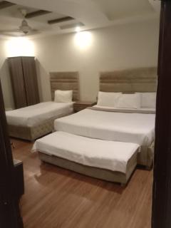 HOTEL DAY IN Empouriem - 6