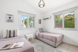 Ivy Blue Villa by Nomads - Short Walk to Coral Bay - Peyia - 4