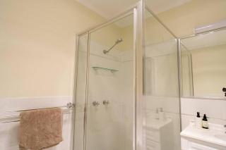 Relaxing 3bd in tranquil setting - 9