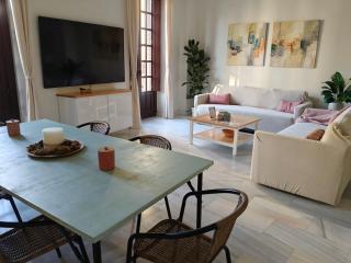 Charming Bright Apartment with Balconies on Cuesta del Rosario - Sevilla - 7