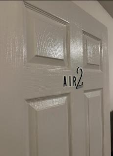 Apartment sharing bathroom 2 - Anchorage - 3