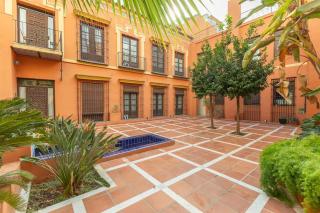 Quevedo Central Suite by Valcambre - Sevilla - 0