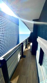 Sea View ApartHotel Batumi Orbi City - Batoemi - 5