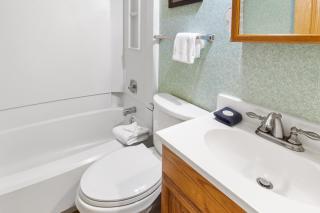 ML129 Literally Steps Away From Slopes EZ Parking WiFi - 2