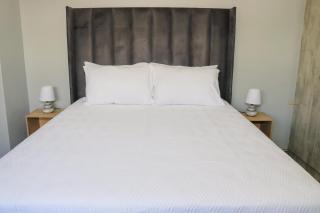 Centrally Located Luxurious Unit in CBD - Maseru - 3
