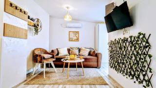 Blue Lagoon 150m-2 minuta hoda od centra, mogucnost za parking-apartmani-nsmilos - Novi Sad - 7