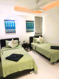 Twin Sands Resort Penthouse - Patong Beach - 2