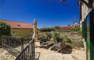 Rustikales Steinhaus nur 300 Meter zum Strand mit Meerblick, Grill, Terrasse - 7