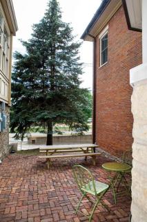 Dunleith House - Nouveau Studio - East Dubuque - 7