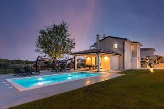 Moderne Villa mit Privatpool, Meerblick, Babybett, BBQ, klimatisierte Schlafzimmer - perfekt zum Biken - Radmani - 8